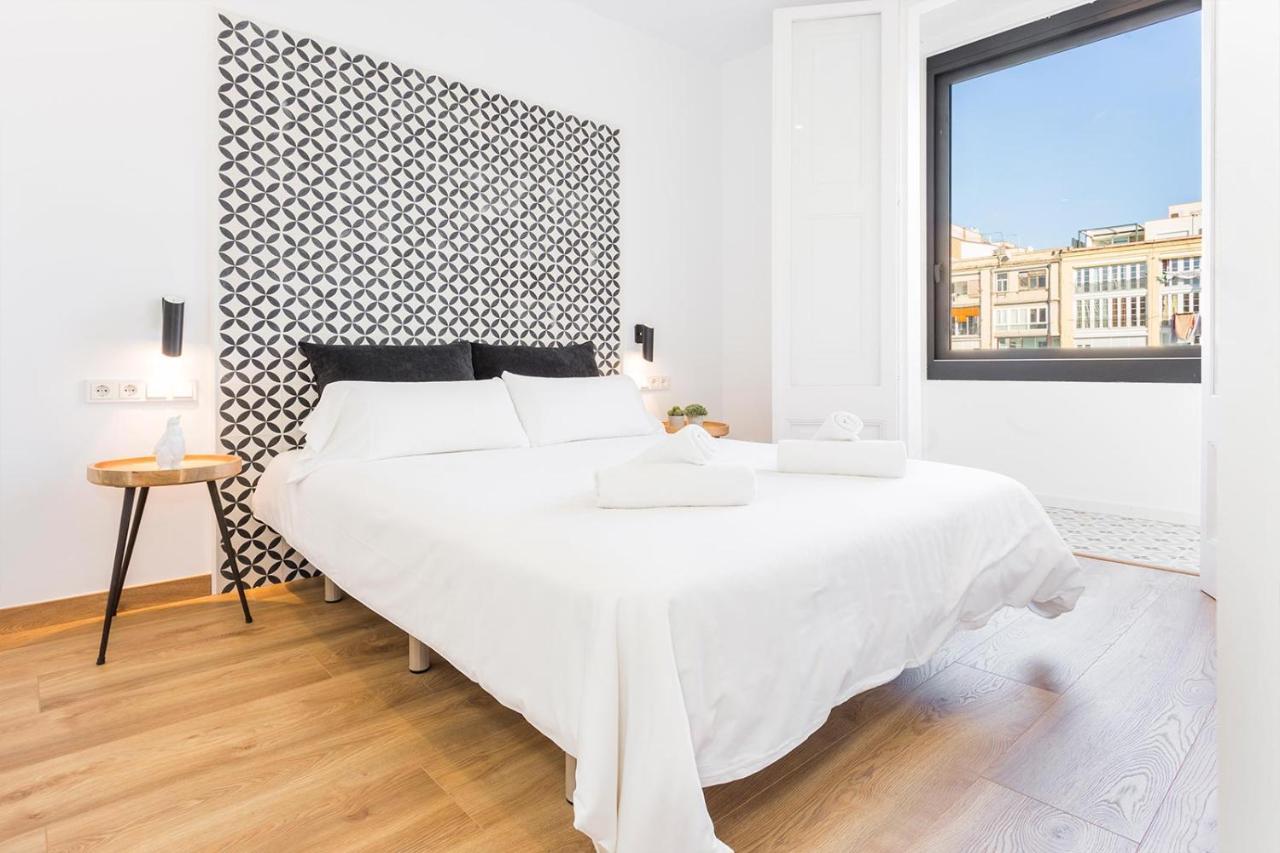 Cozy Apartment Close To Passeig De Gracia برشلونة المظهر الخارجي الصورة